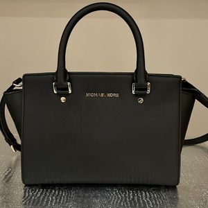 Michael Kors Selma Saffiano Leather Medium Satchel